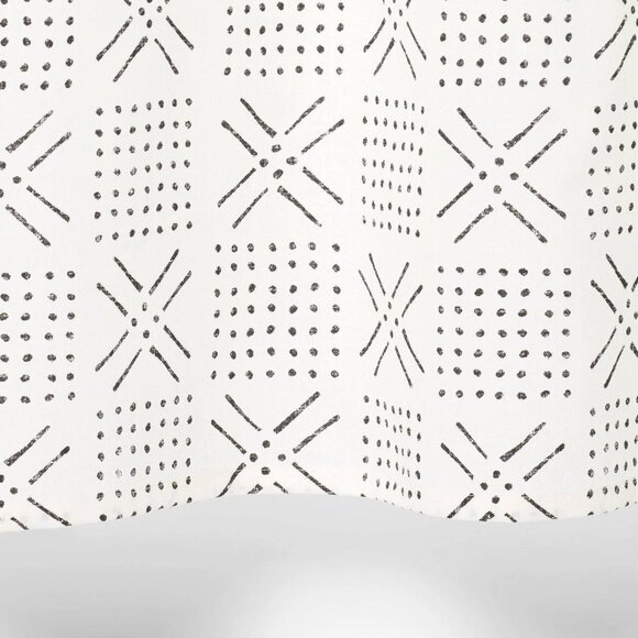 Threshold Black & White Shapes 100% Cotton Buttonhole Top 72" Shower Curtain - Picture 4 of 8